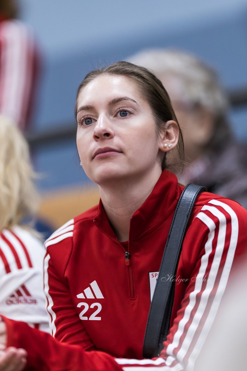 Bild 112 - Wahlstedter Wintercup